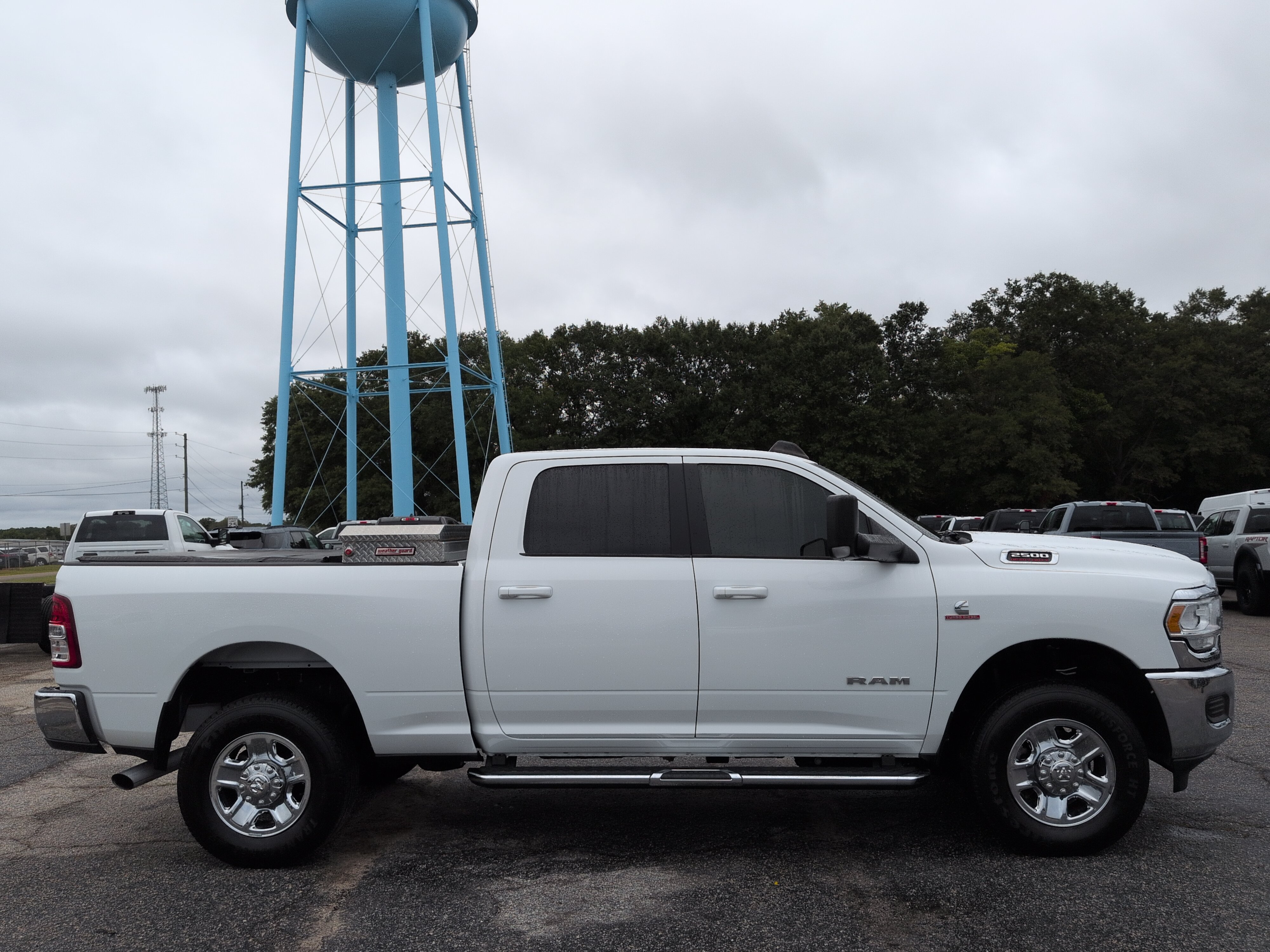 Certified 2022 RAM 2500 Big Horn AWD/4WD image 2
