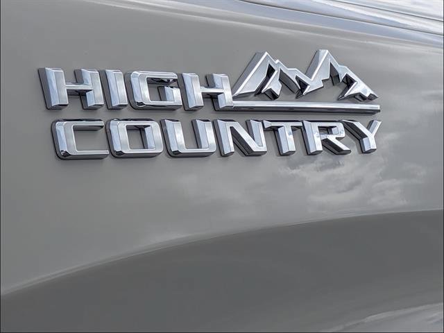 New 2026 Chevrolet Silverado 1500 High Country AWD/4WD image 14