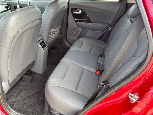 Used 2019 Kia Niro EX FWD image 14