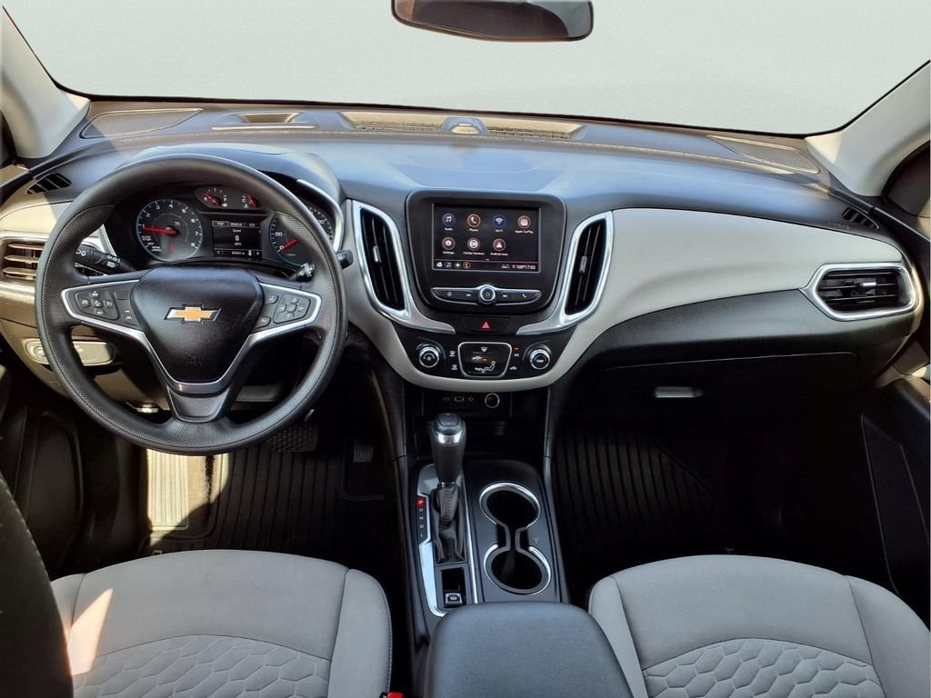 Used 2020 Chevrolet Equinox LS w/ LS Convenience Package FWD image 9