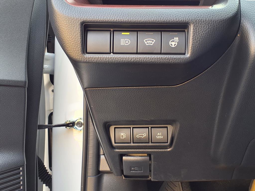 Certified 2025 Toyota Prius Plug-In Hybrid w/ Limited Premium Package image 18