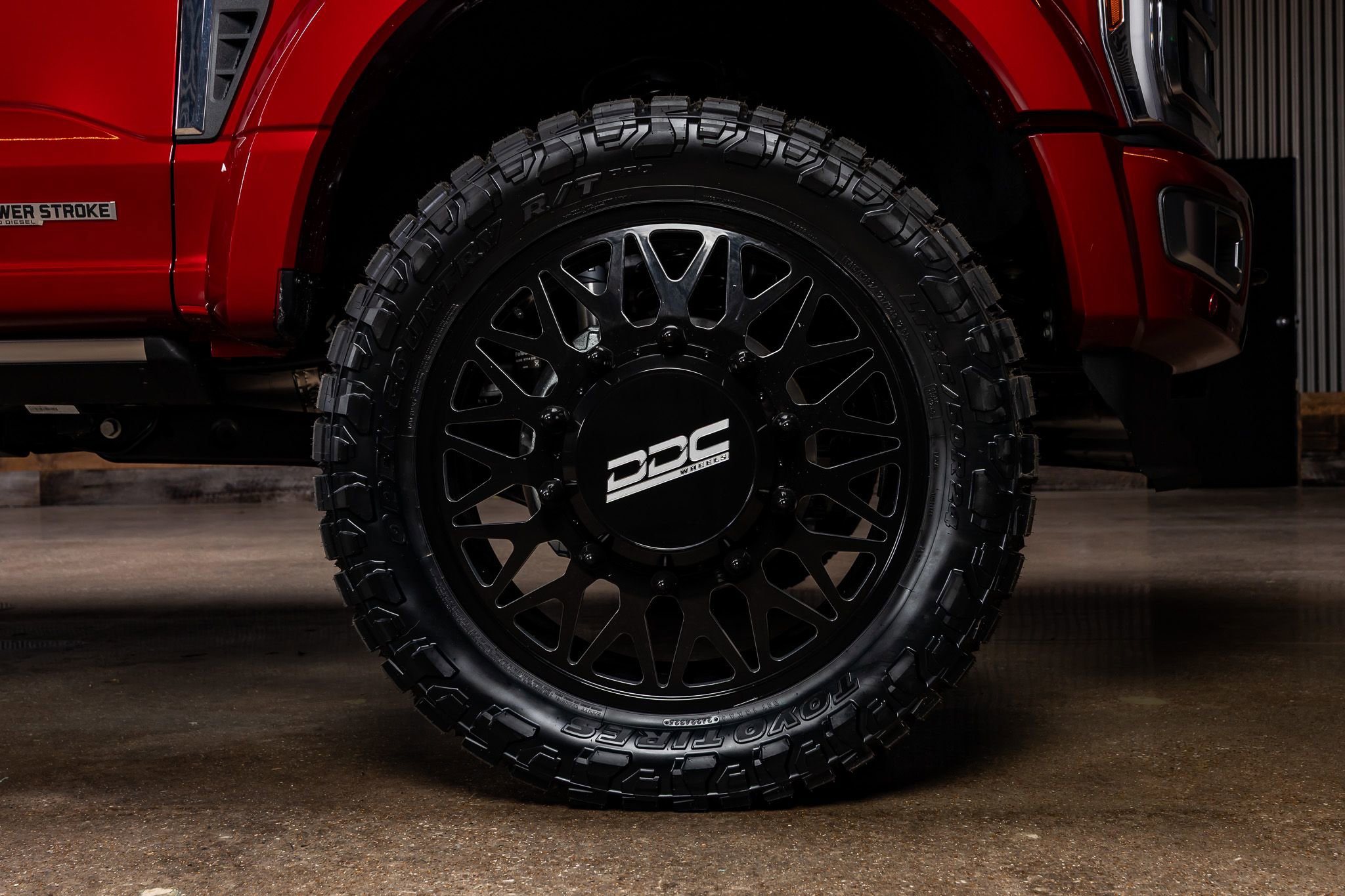 Used 2026 Ford F450 Platinum w/ Platinum Plus Package image 12