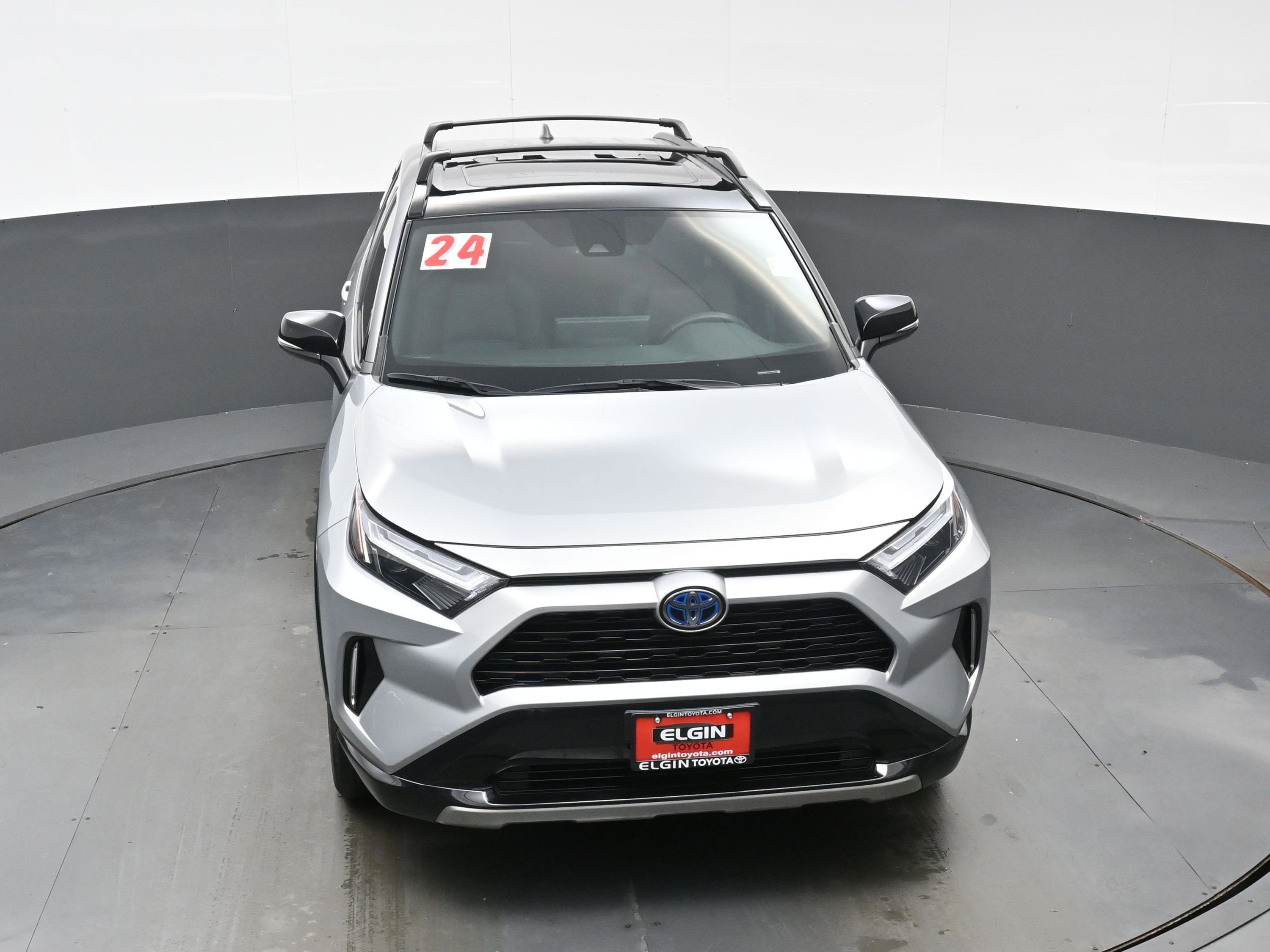 Used 2024 Toyota RAV4 XSE AWD/4WD image 36
