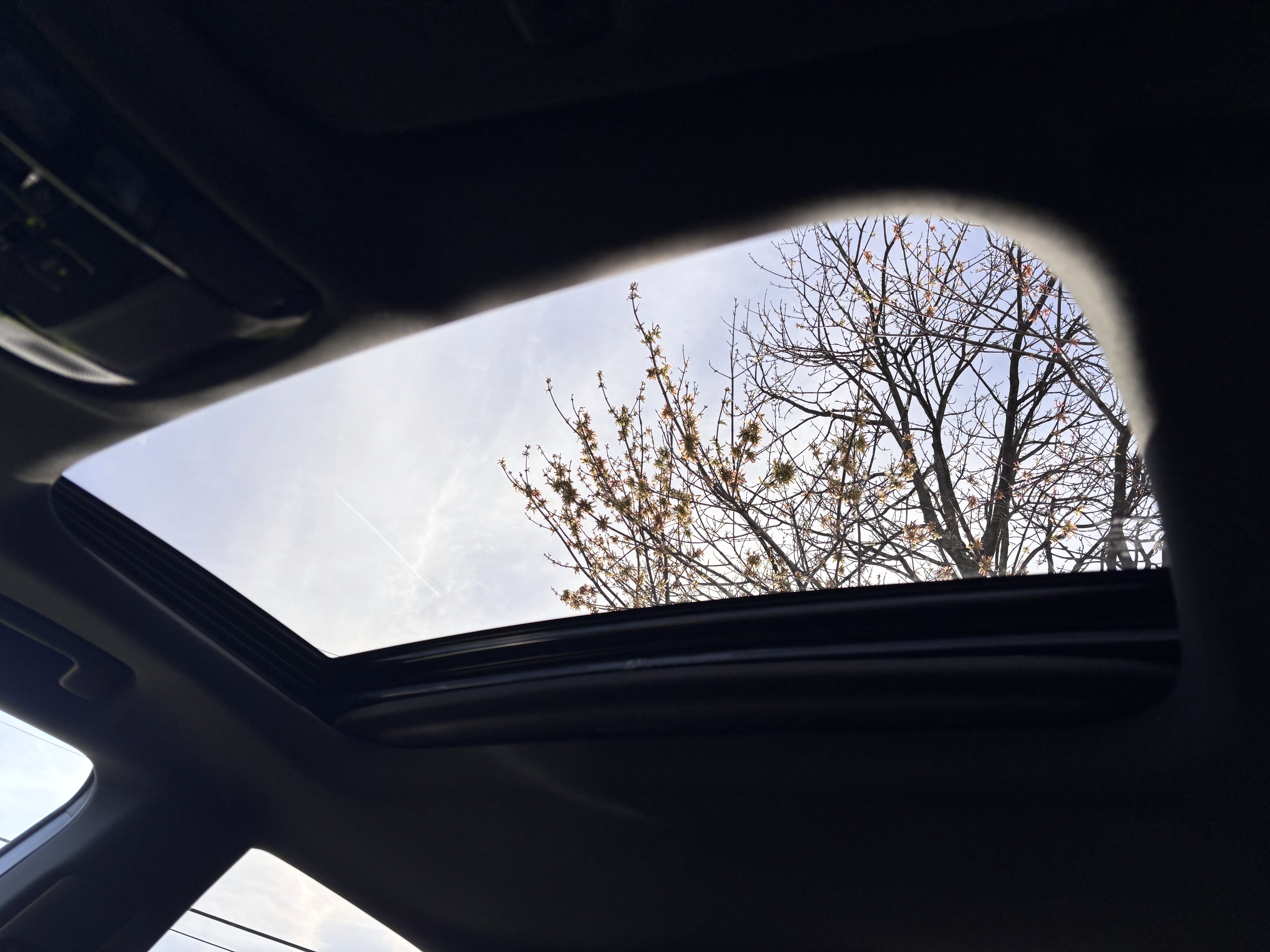 Used 2025 Lexus RX 350 Premium w/ Accessory Package (Z1) image 28