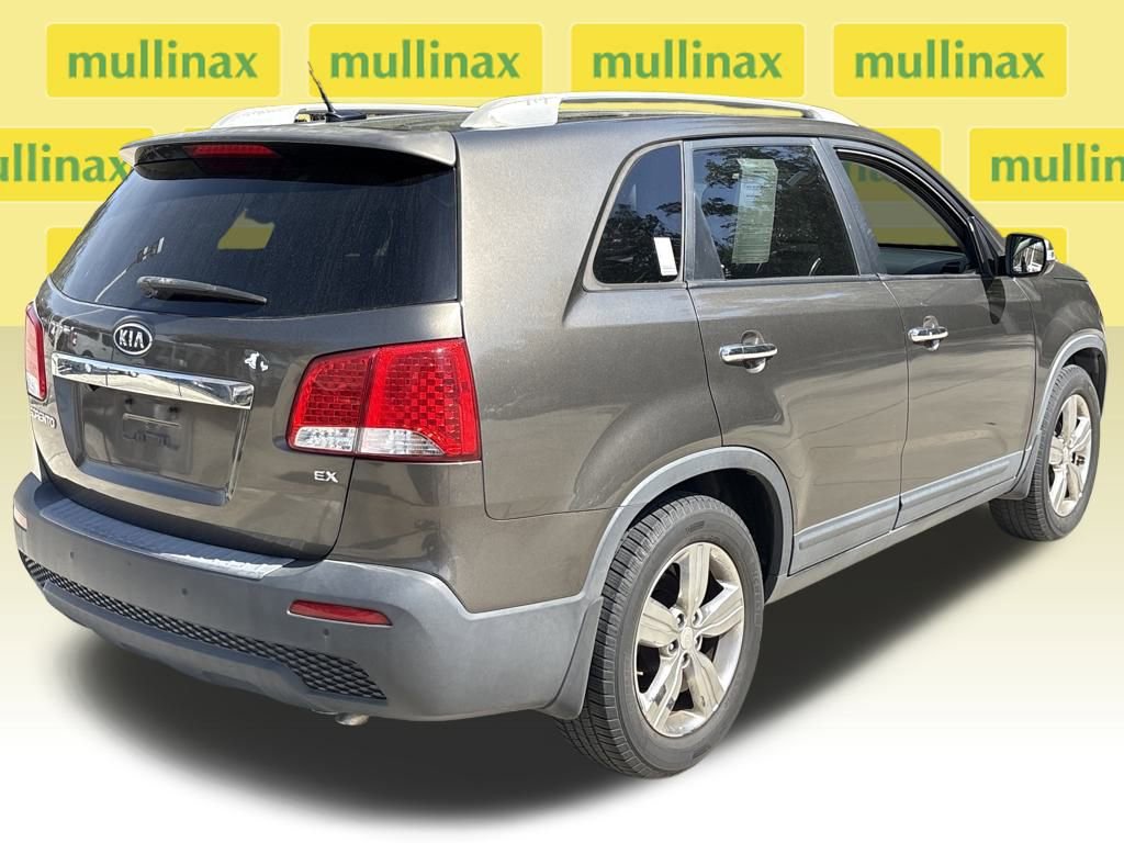 Used 2013 Kia Sorento EX image 4