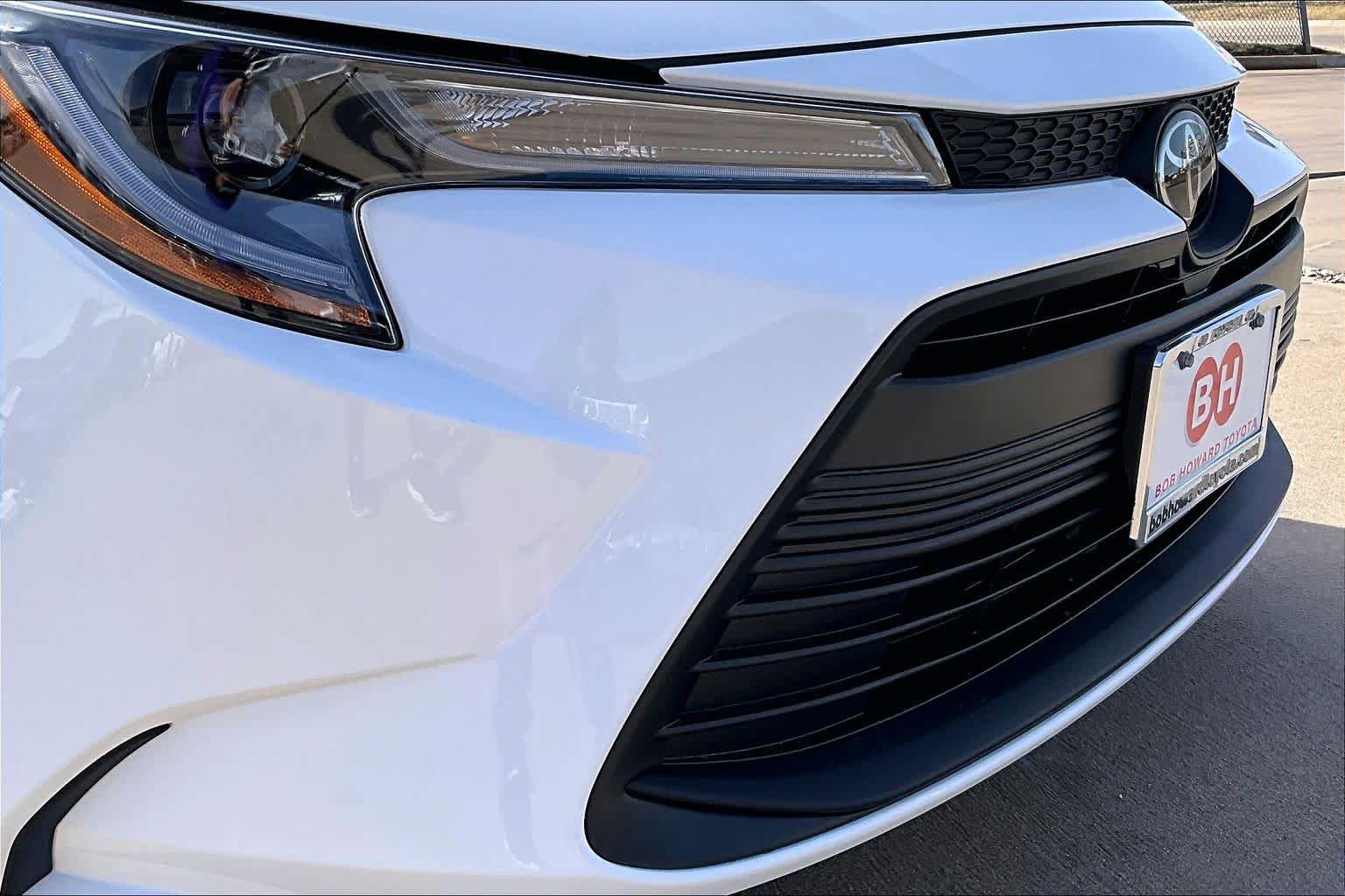 Used 2026 Toyota Corolla LE image 28