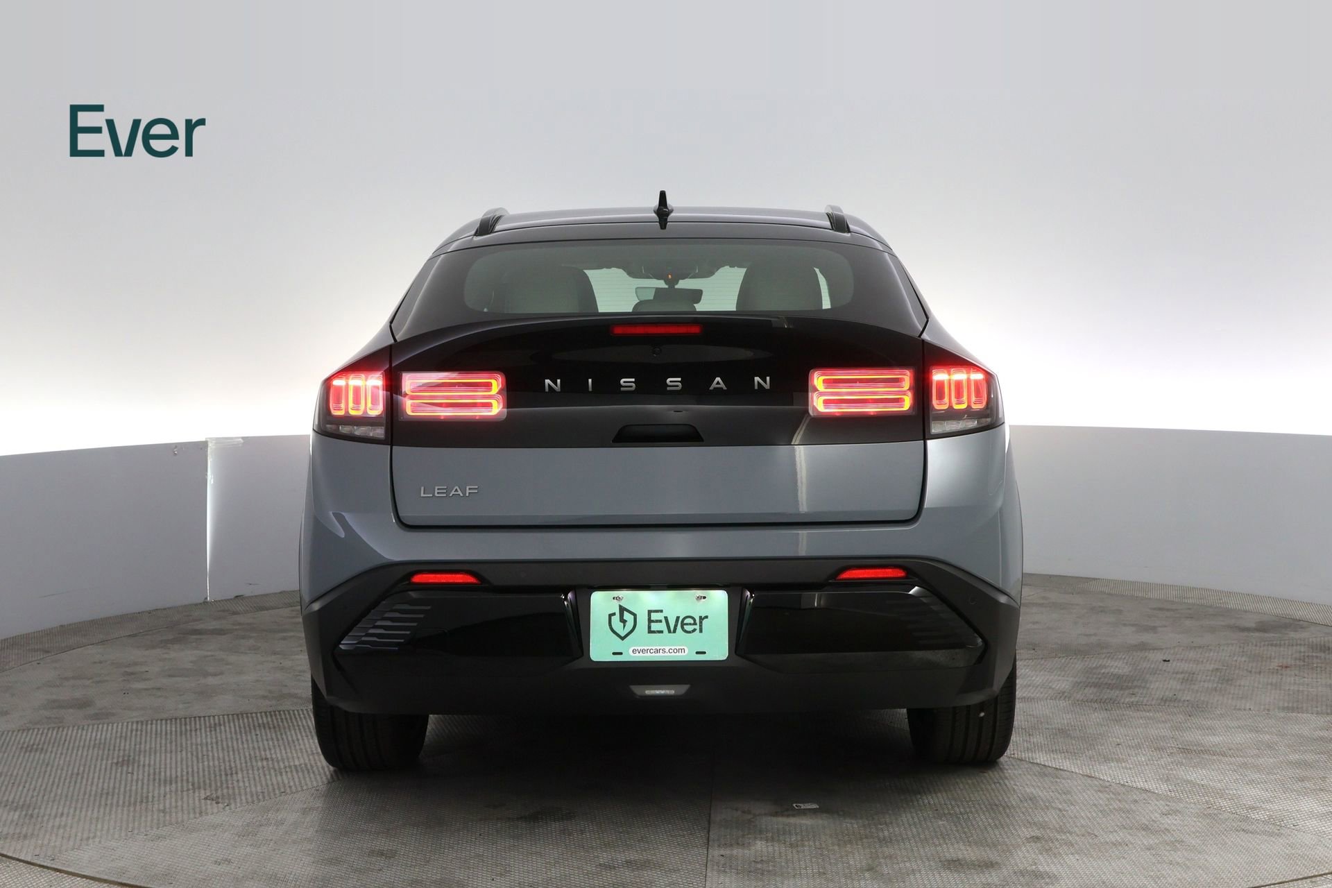 Used 2026 Nissan Leaf Platinum+ w/ Floor Mat Package (Platinum+) FWD image 15