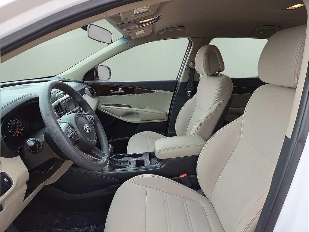Used 2016 Kia Sorento LX image 22