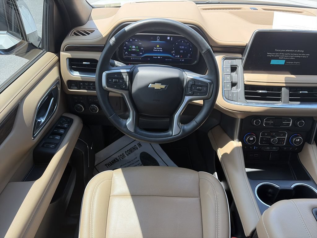 Used 2023 Chevrolet Tahoe Premier w/ Premium Package 2 AWD/4WD image 15