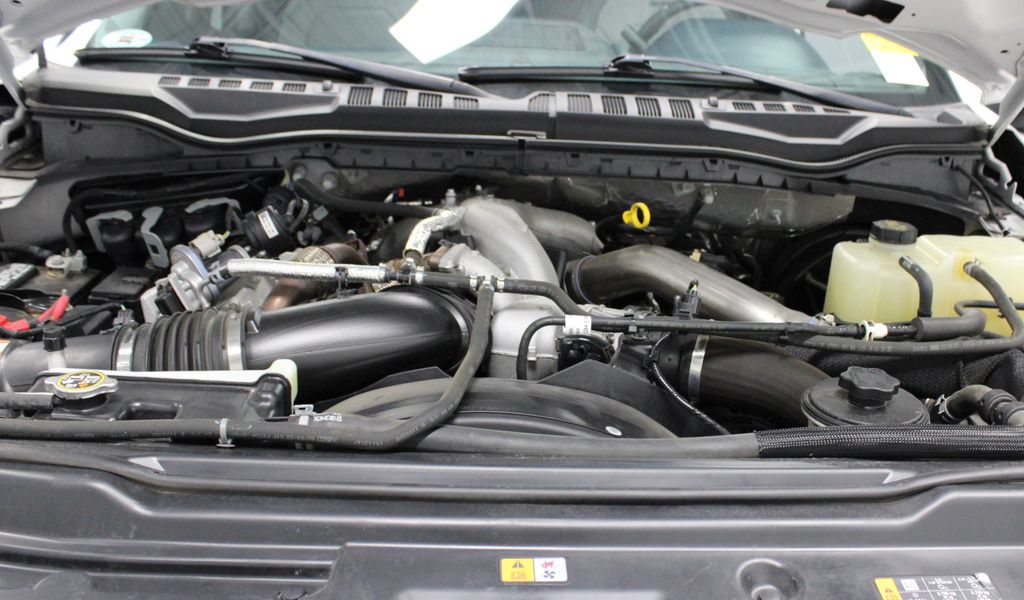 Certified 2022 Ford F250 Limited AWD/4WD image 14