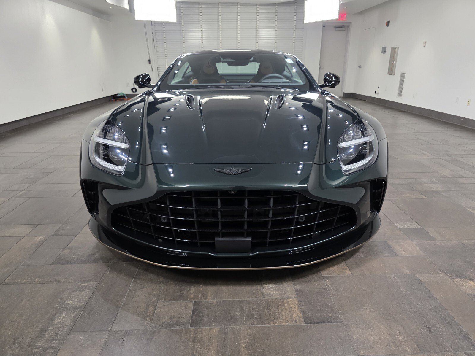 New 2026 Aston Martin V8 Vantage S RWD image 7