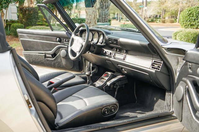 Used 1998 Porsche 911 Carrera image 36