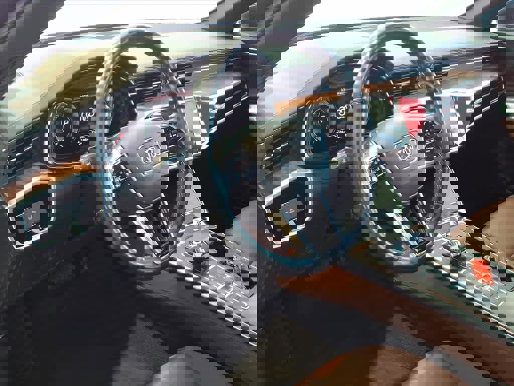 Used 2023 Audi A6 Premium Plus w/ Premium Plus Package image 9