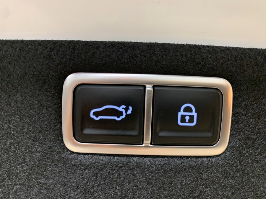 Used 2023 Genesis G70 3.3T w/ Sport Prestige Package image 63