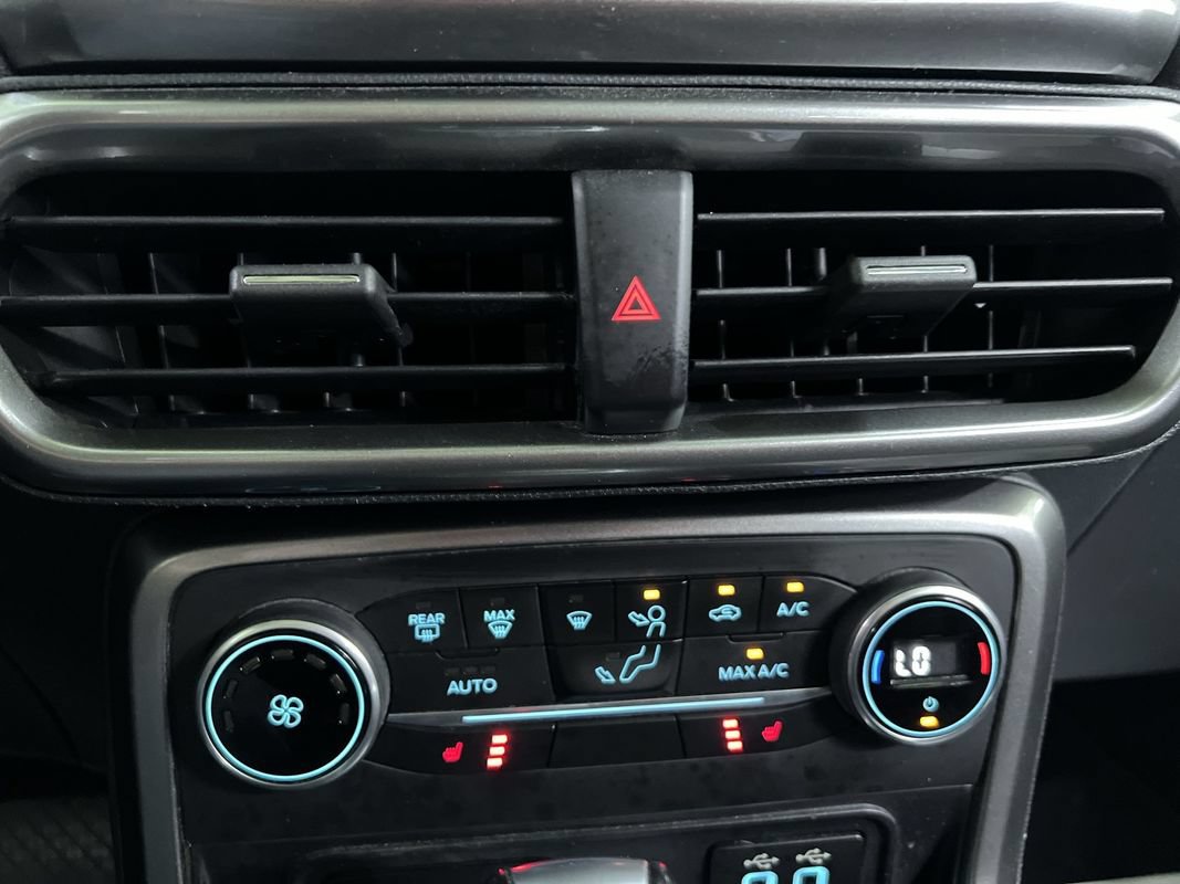 Used 2018 Ford EcoSport SE FWD image 23