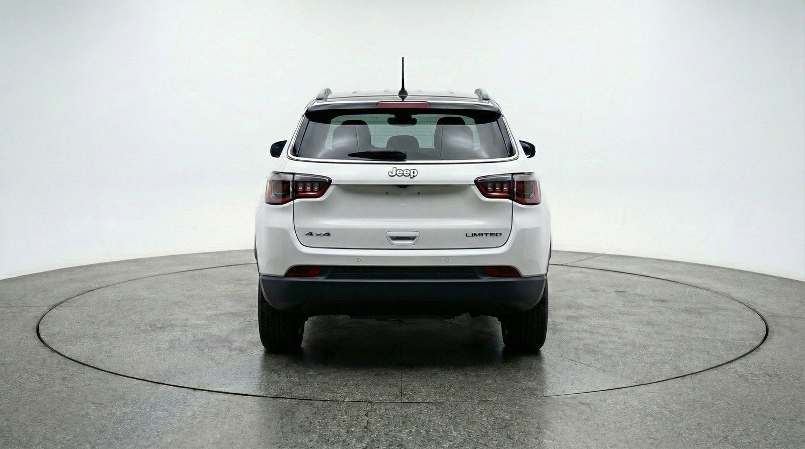Used 2025 Jeep Compass Limited AWD/4WD image 7