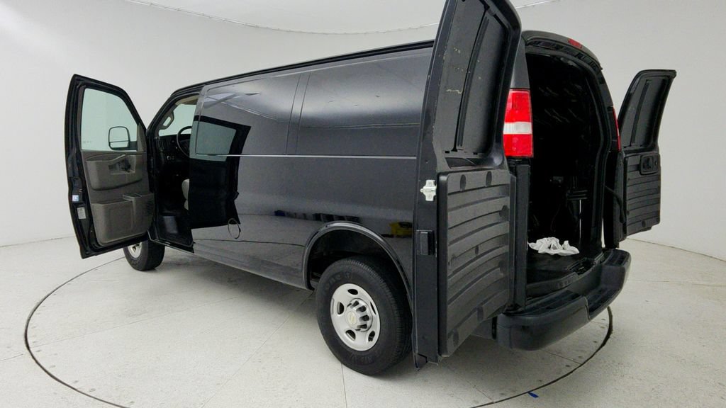 Used 2021 Chevrolet Express 2500 w/ Driver Convenience Package RWD image 12