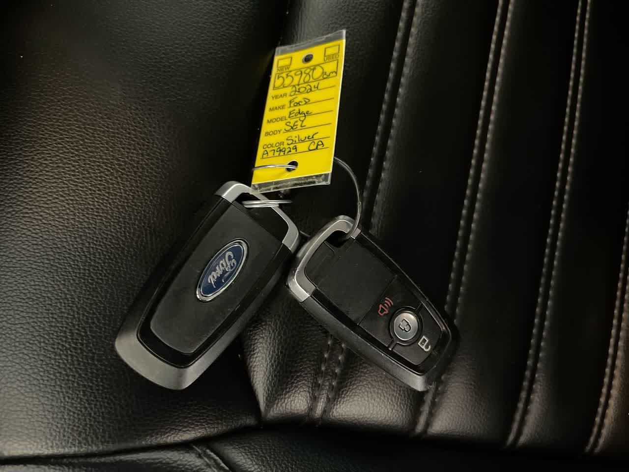 Used 2024 Ford Edge SEL AWD/4WD image 25