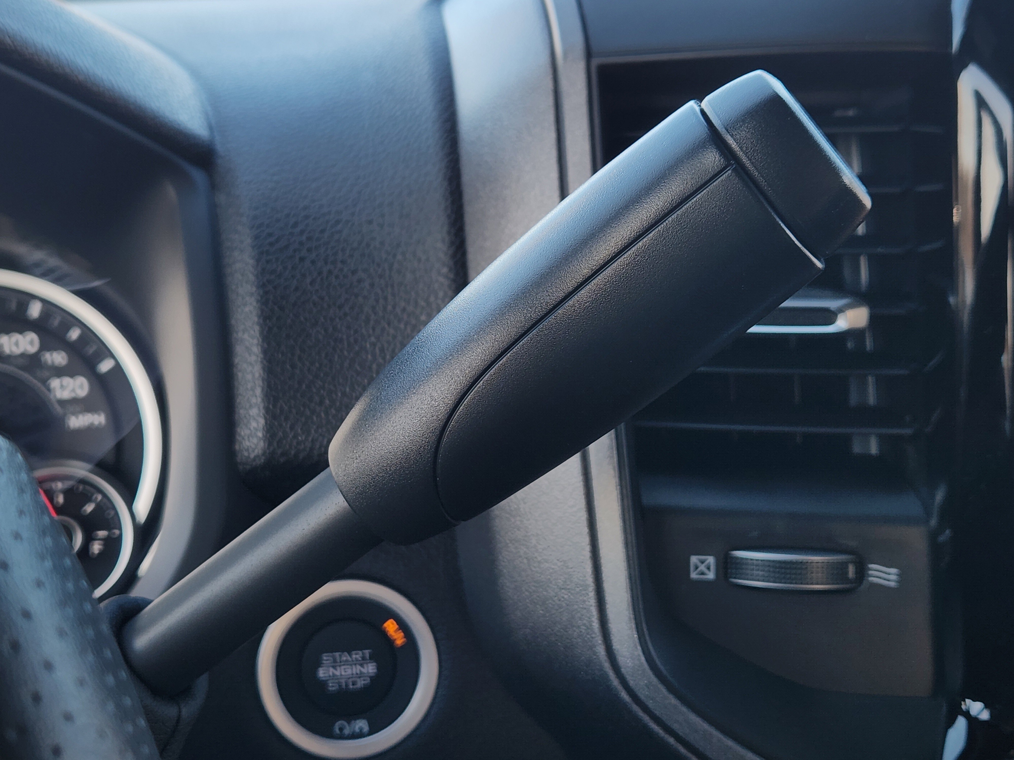 New 2026 RAM 2500 Tradesman AWD/4WD image 17