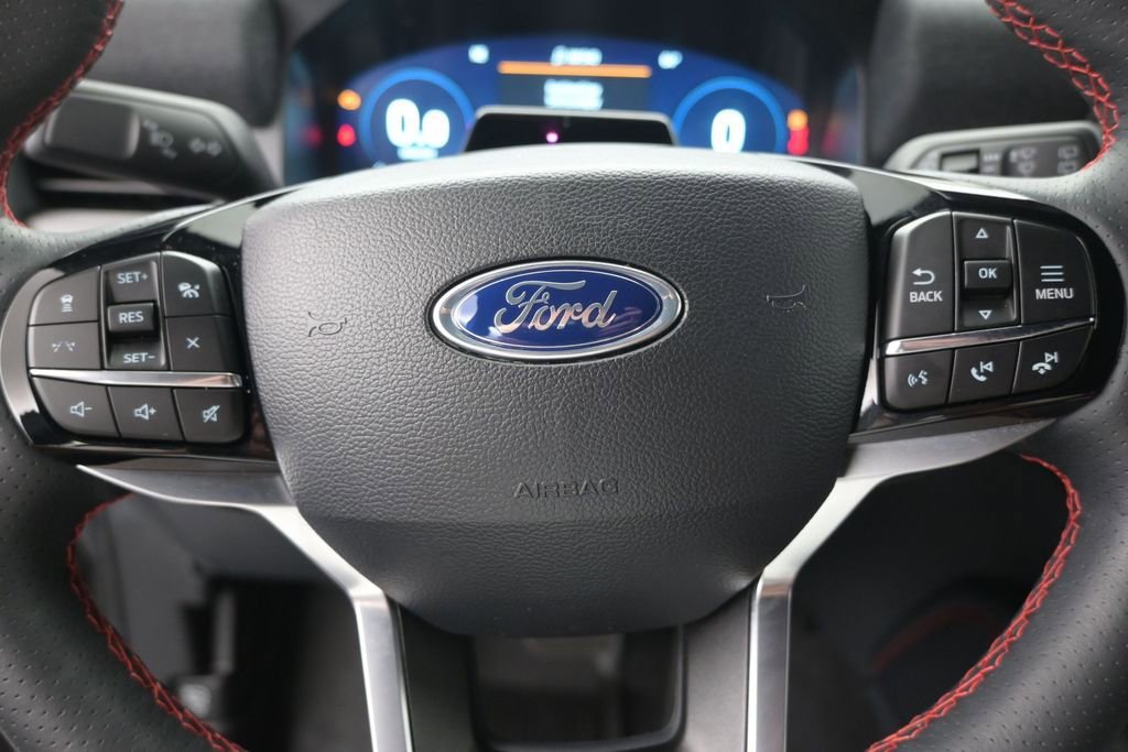 Used 2025 Ford Explorer ST-Line RWD image 24
