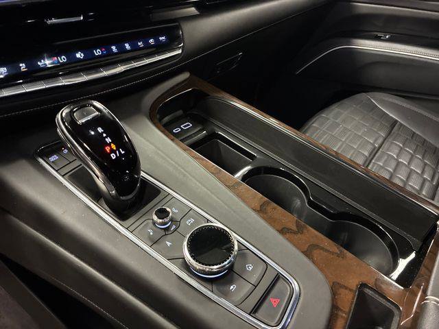 Used 2023 Cadillac Escalade Sport Platinum RWD image 56