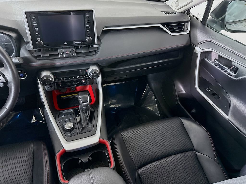 Certified 2020 Toyota RAV4 TRD Off-Road AWD/4WD image 28