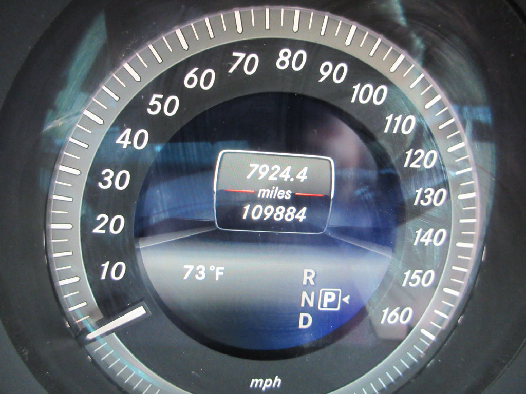 Used 2014 Mercedes-Benz E 350 4MATIC Sedan image 26