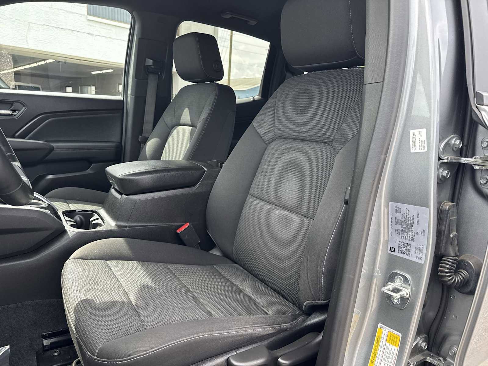 Used 2023 Chevrolet Colorado LT RWD image 15