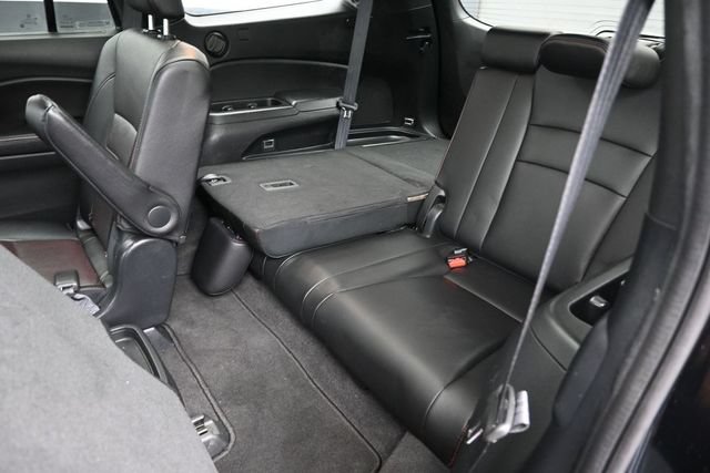 Used 2021 Honda Pilot Black Edition image 13