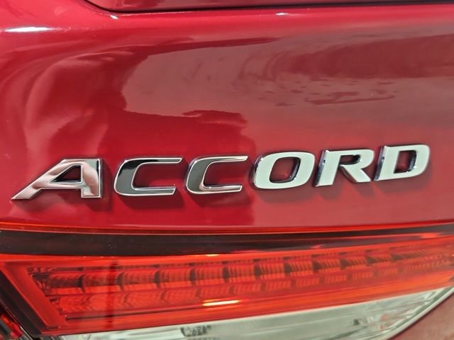 Used 2018 Honda Accord Sport image 30