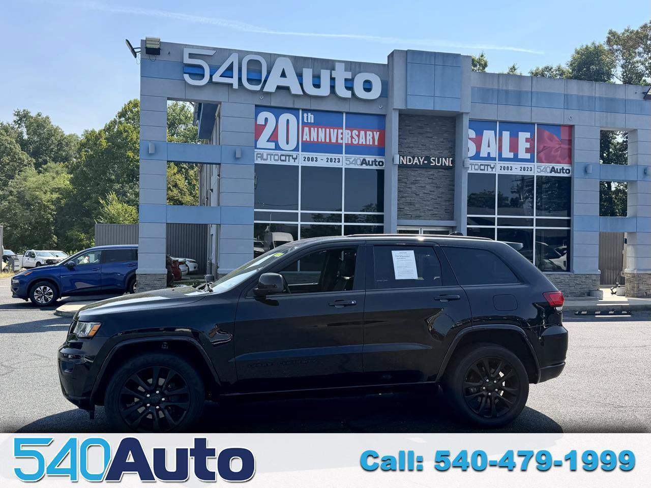 Used 2019 Jeep Grand Cherokee Altitude AWD/4WD image 1