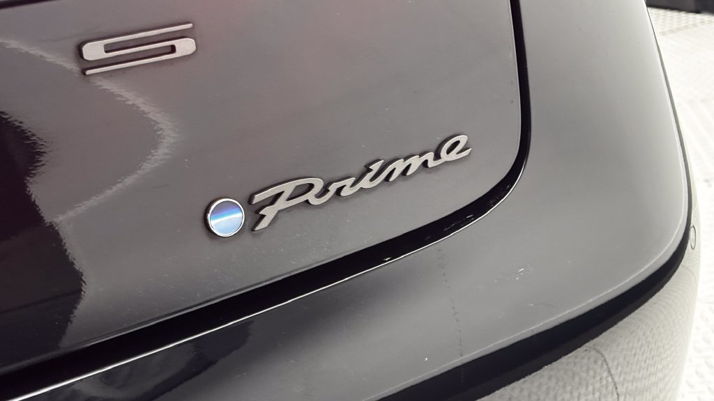 Certified 2023 Toyota Prius Prime FWD image 8