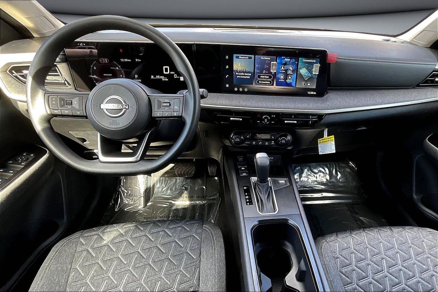 New 2026 Nissan Kicks SV w/ SV Premium Package AWD/4WD image 6