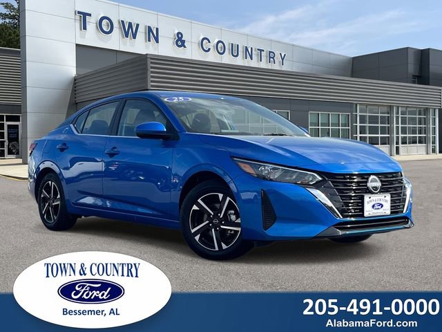 Used 2025 Nissan Sentra SV FWD image 1