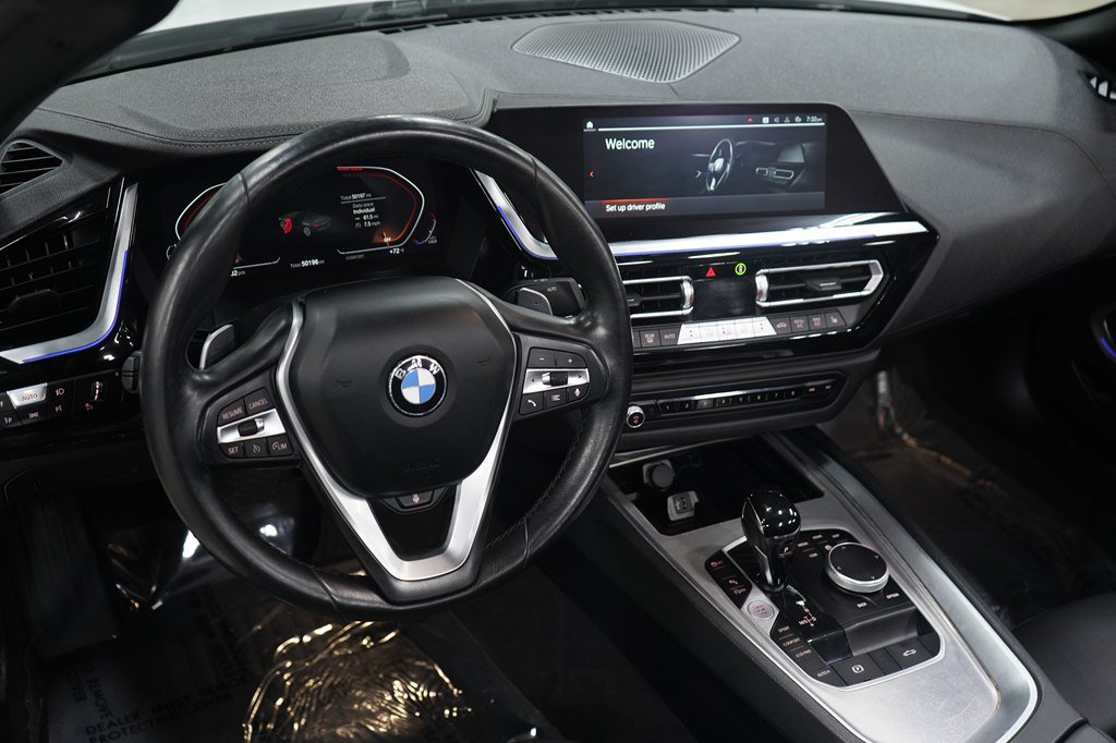 Used 2022 BMW Z4 sDrive30i w/ Driving Assistance Package RWD image 16