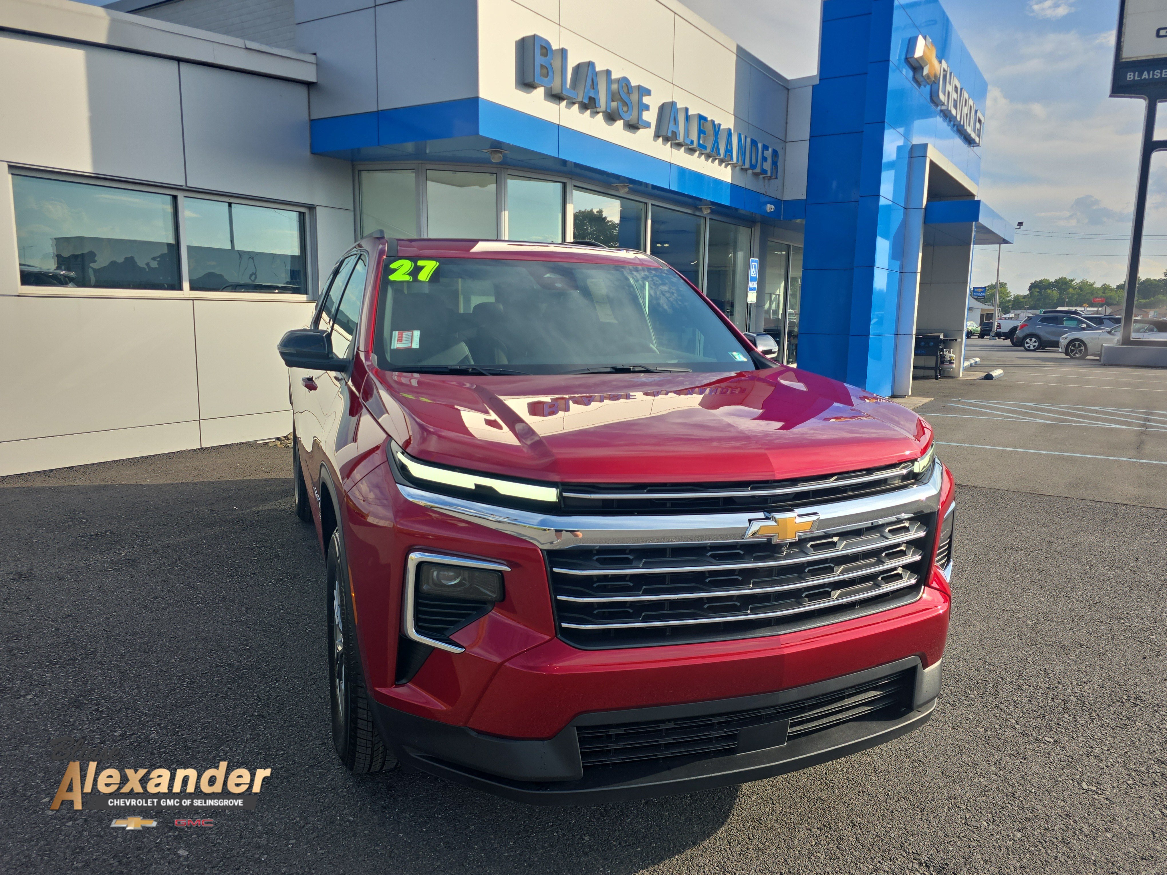 New 2027 Chevrolet Traverse LT w/ Driver Confidence Package AWD/4WD video 1
