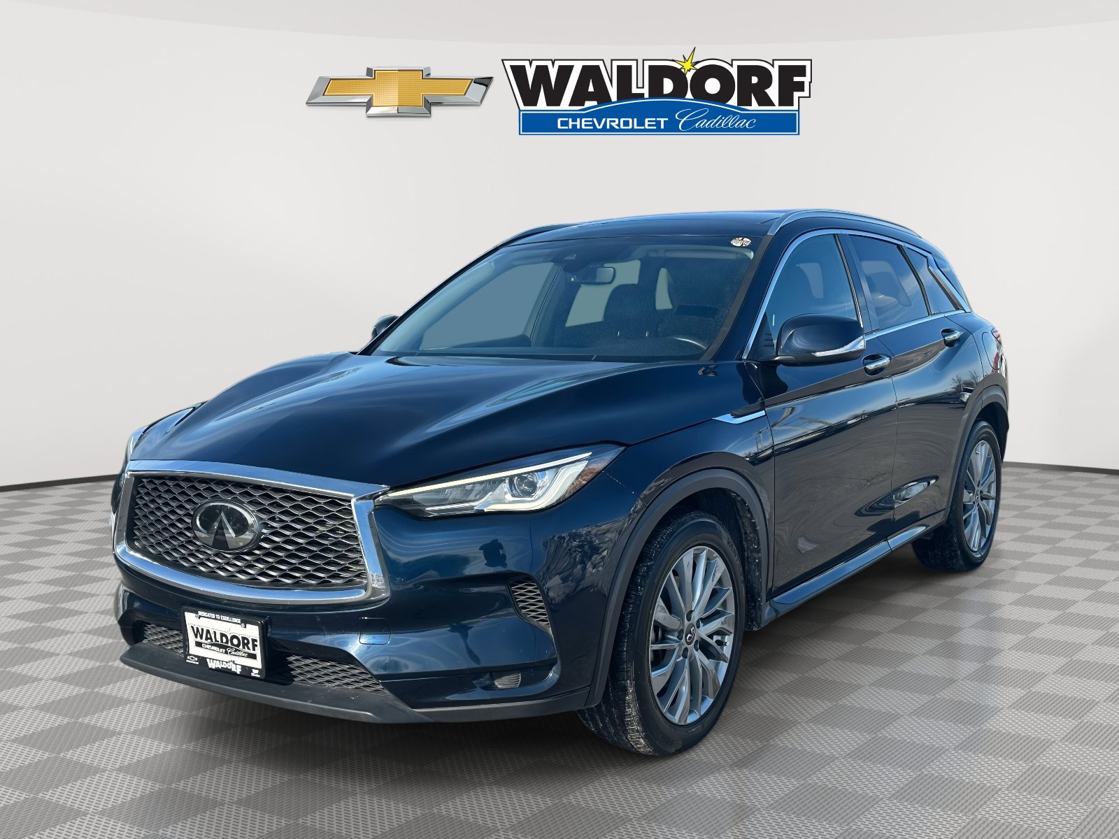 Used 2024 INFINITI QX50 Luxe image 3
