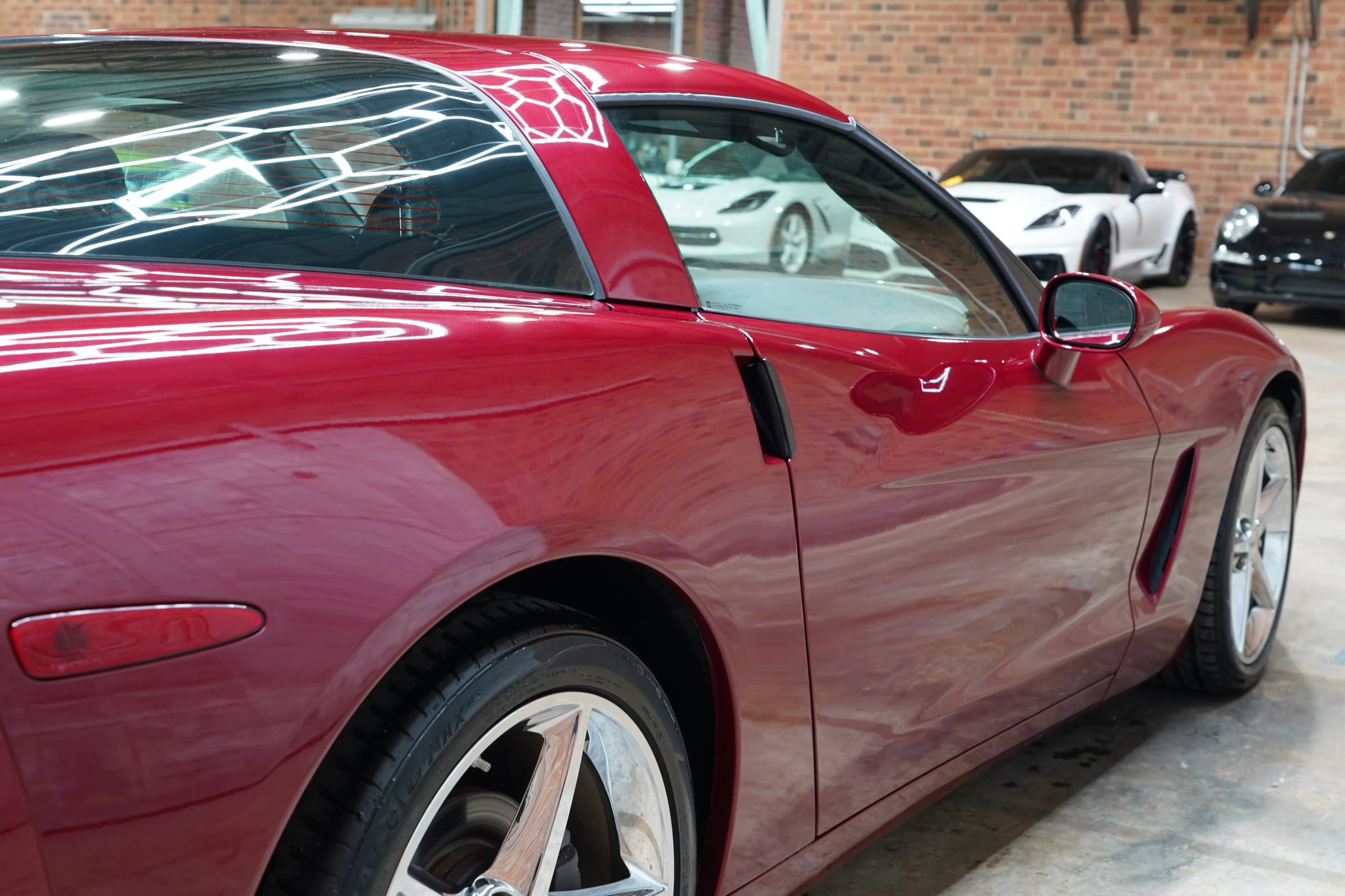 Used 2012 Chevrolet Corvette Coupe w/ Roof Package RWD image 18