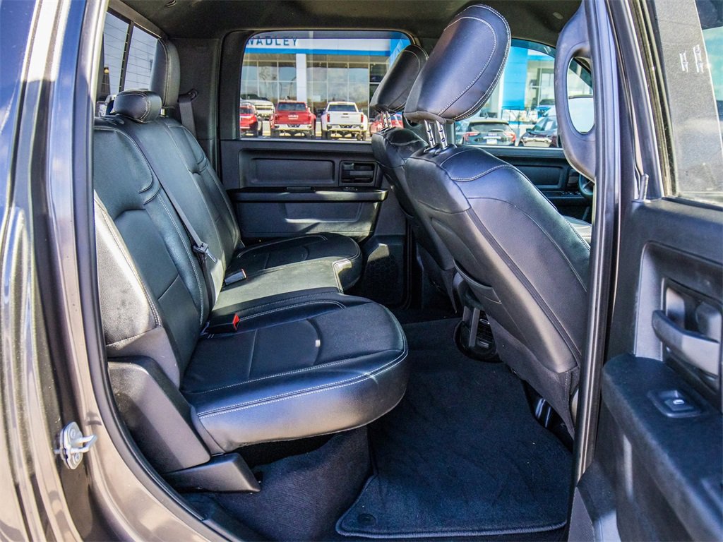 Used 2024 RAM 3500 Tradesman w/ Chrome Appearance Group image 22