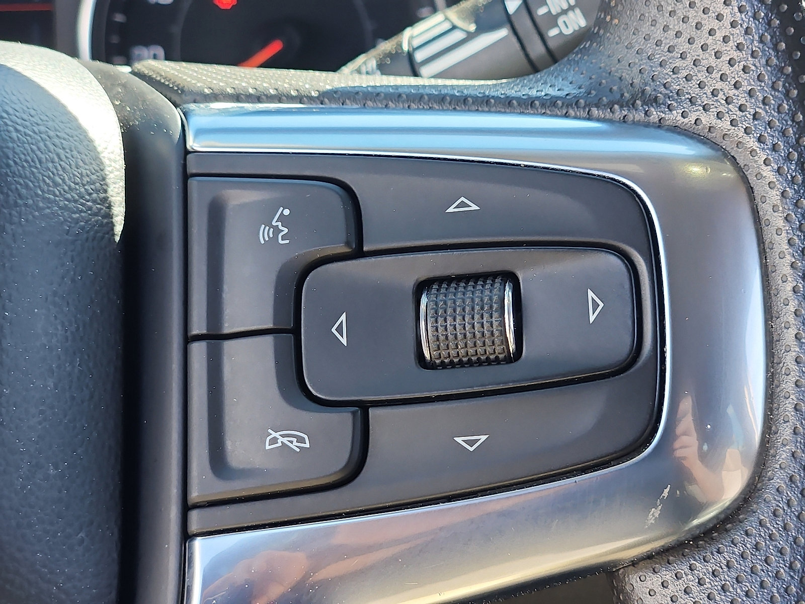 Used 2023 Chevrolet Blazer LT image 21