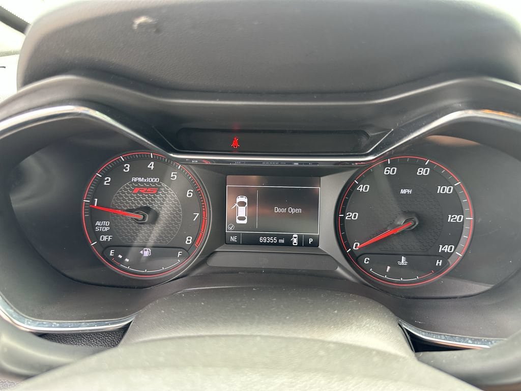Used 2023 Chevrolet TrailBlazer RS w/ Convenience Package FWD image 34