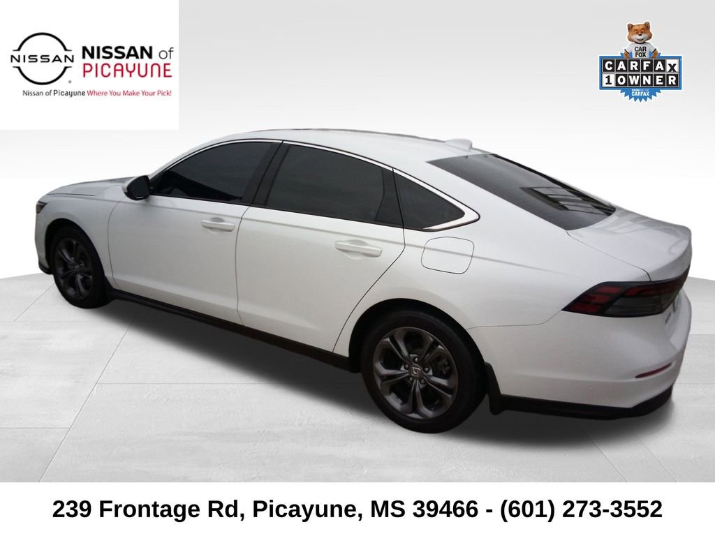 Used 2023 Honda Accord EX image 3