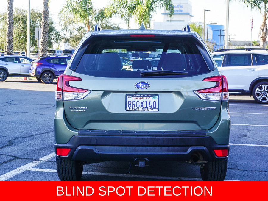 Used 2020 Subaru Forester Premium AWD/4WD image 5