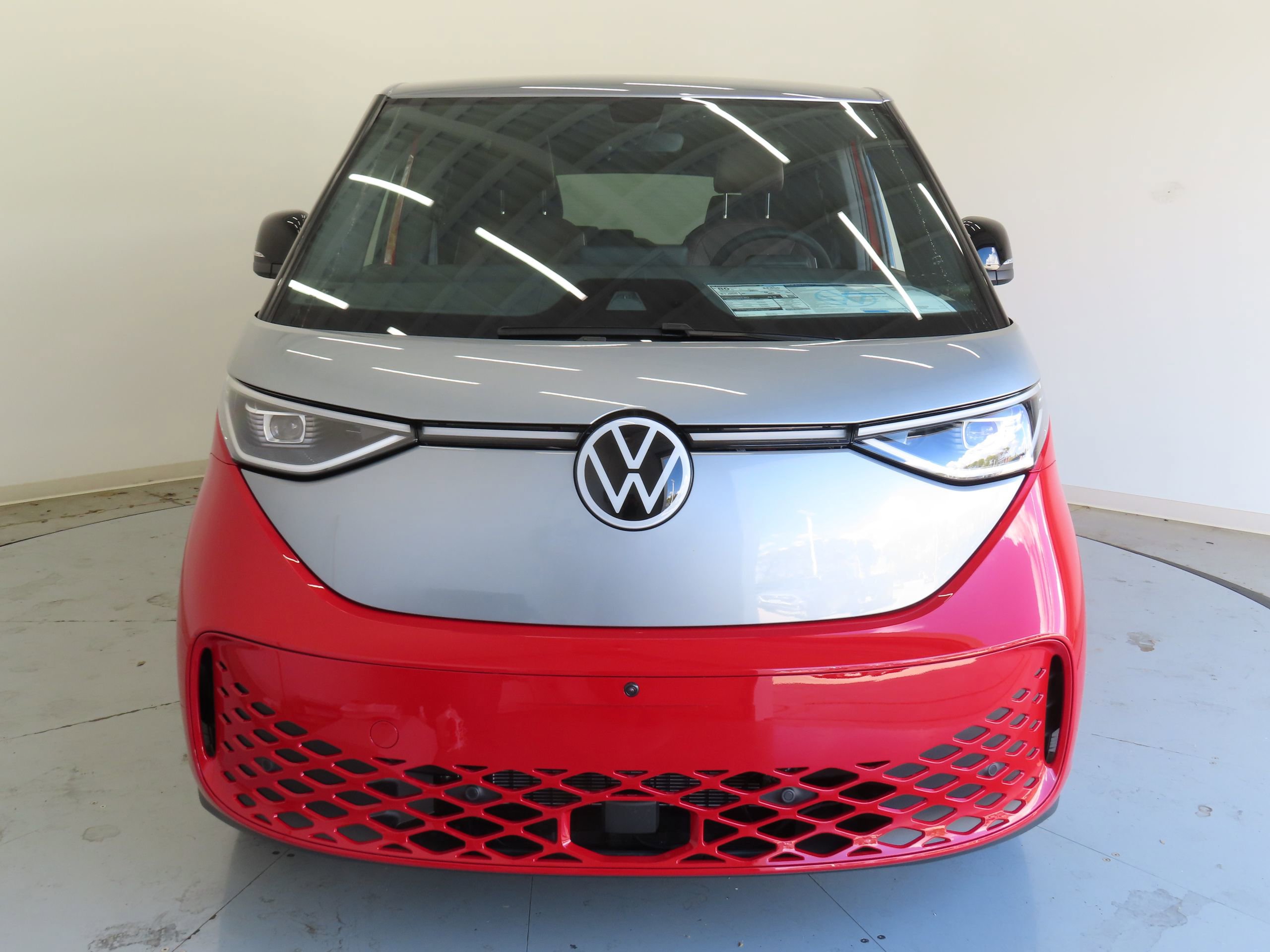 New 2025 Volkswagen ID. Buzz Pro S Plus image 10