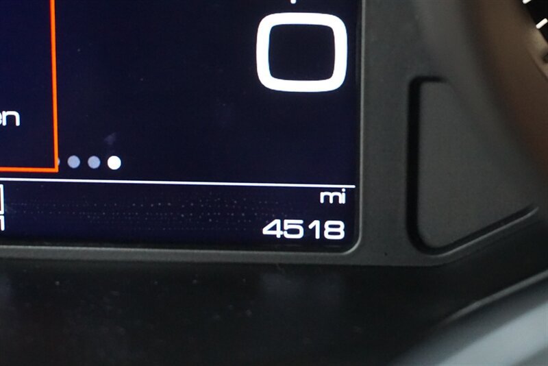 Used 2019 Ferrari 488 GTB RWD image 4