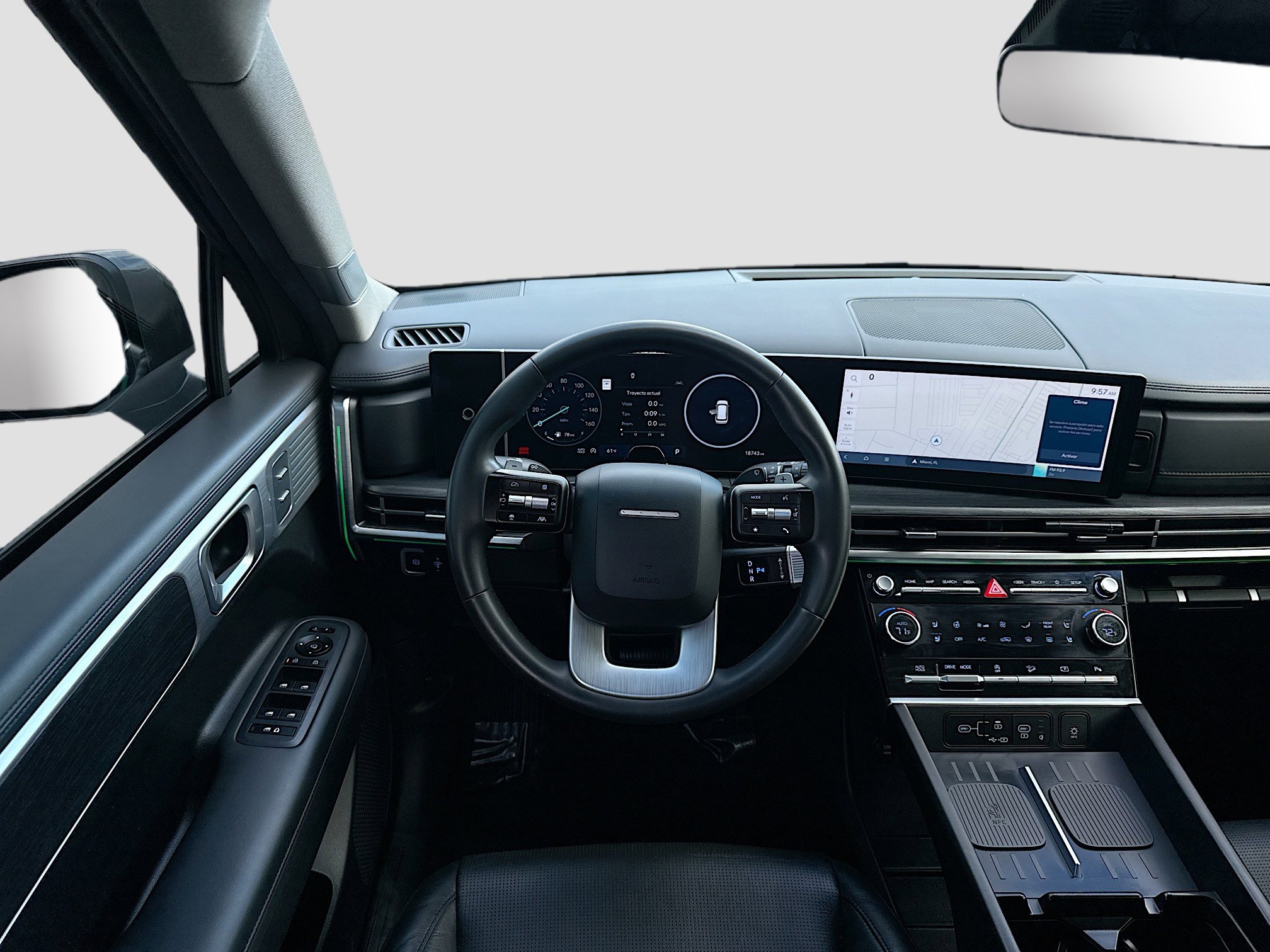 Used 2024 Hyundai Santa Fe Limited image 20