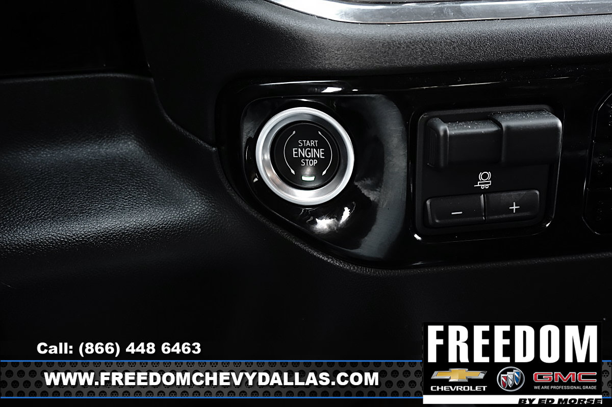Used 2023 GMC Acadia SLE w/ Driver Convenience Package FWD image 18