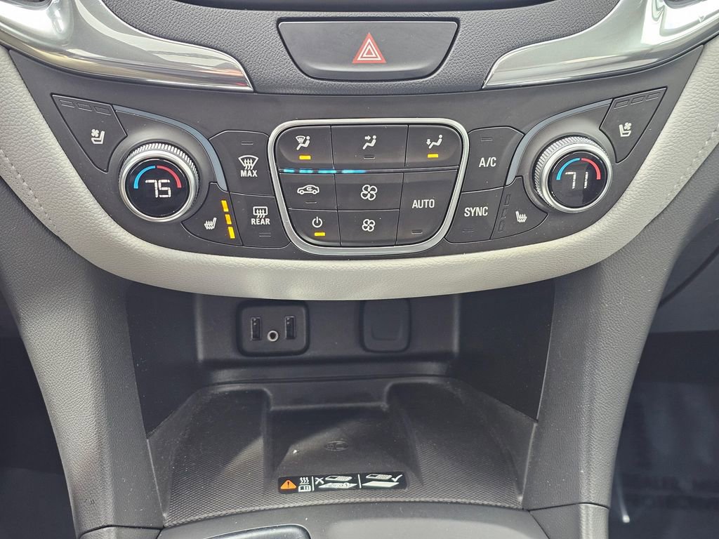 Used 2018 Chevrolet Equinox Premier image 31