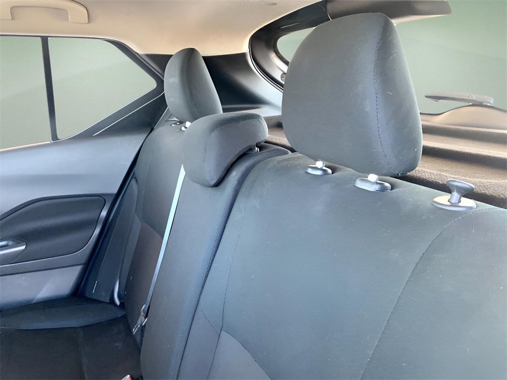 Used 2024 Nissan Kicks S image 18