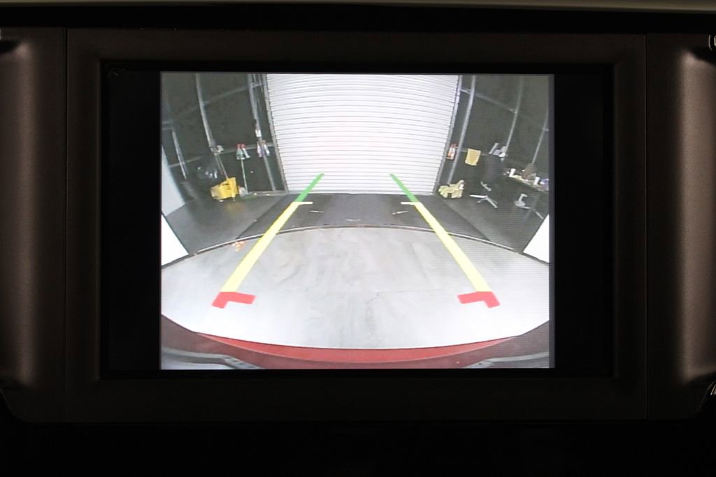 Used 2018 Chrysler Pacifica Touring Plus w/ S Appearance Package image 29